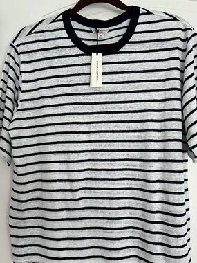 Banana Republic 100% Linen stripe tee size M